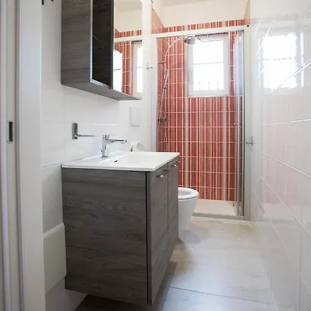 Baia Dei Gabbiani Розолина-Маре