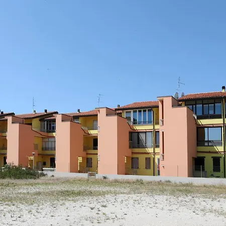 Baia Dei Gabbiani Apartment Rosolina Mare
